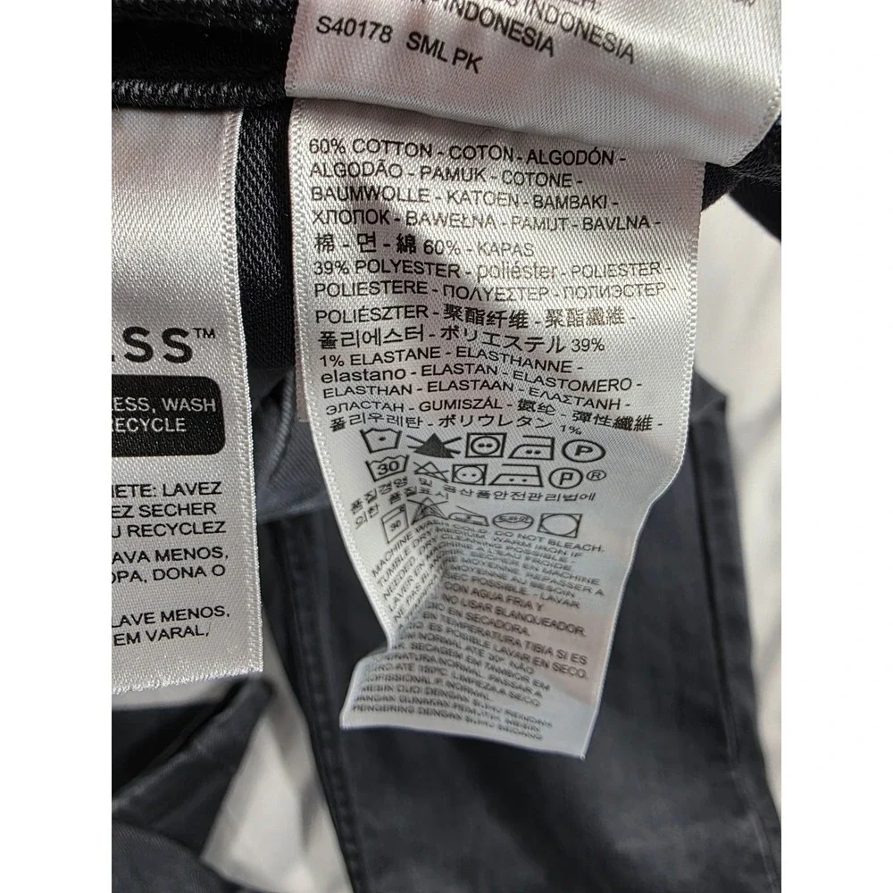 Levis taper classic iconic